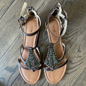 New Apt 9 Gladiator Sandals - Women’s Size 6